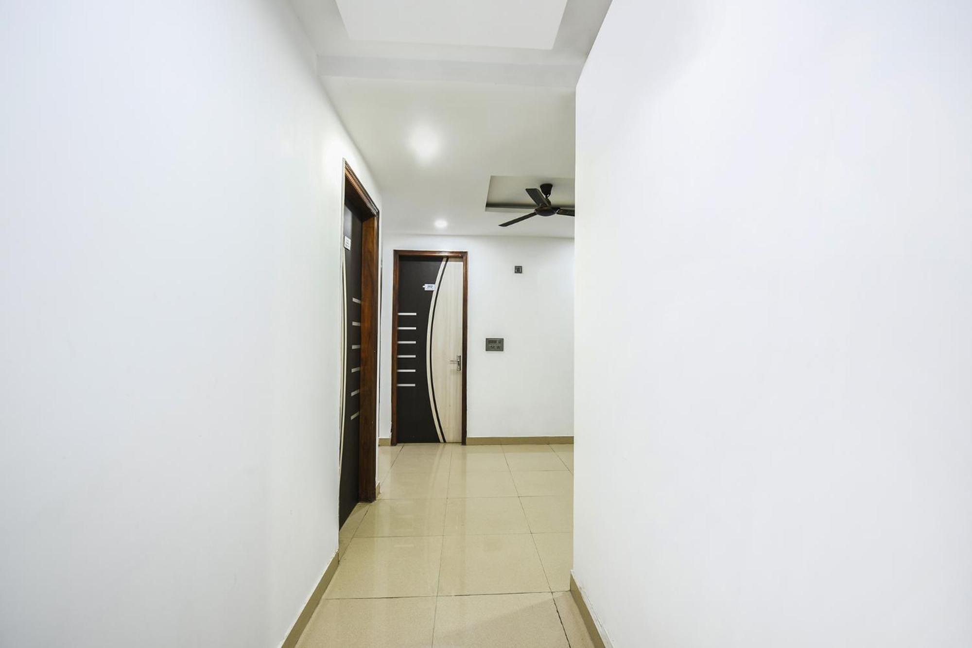 Fabhotel The Royal Residency Yeni Delhi Dış mekan fotoğraf