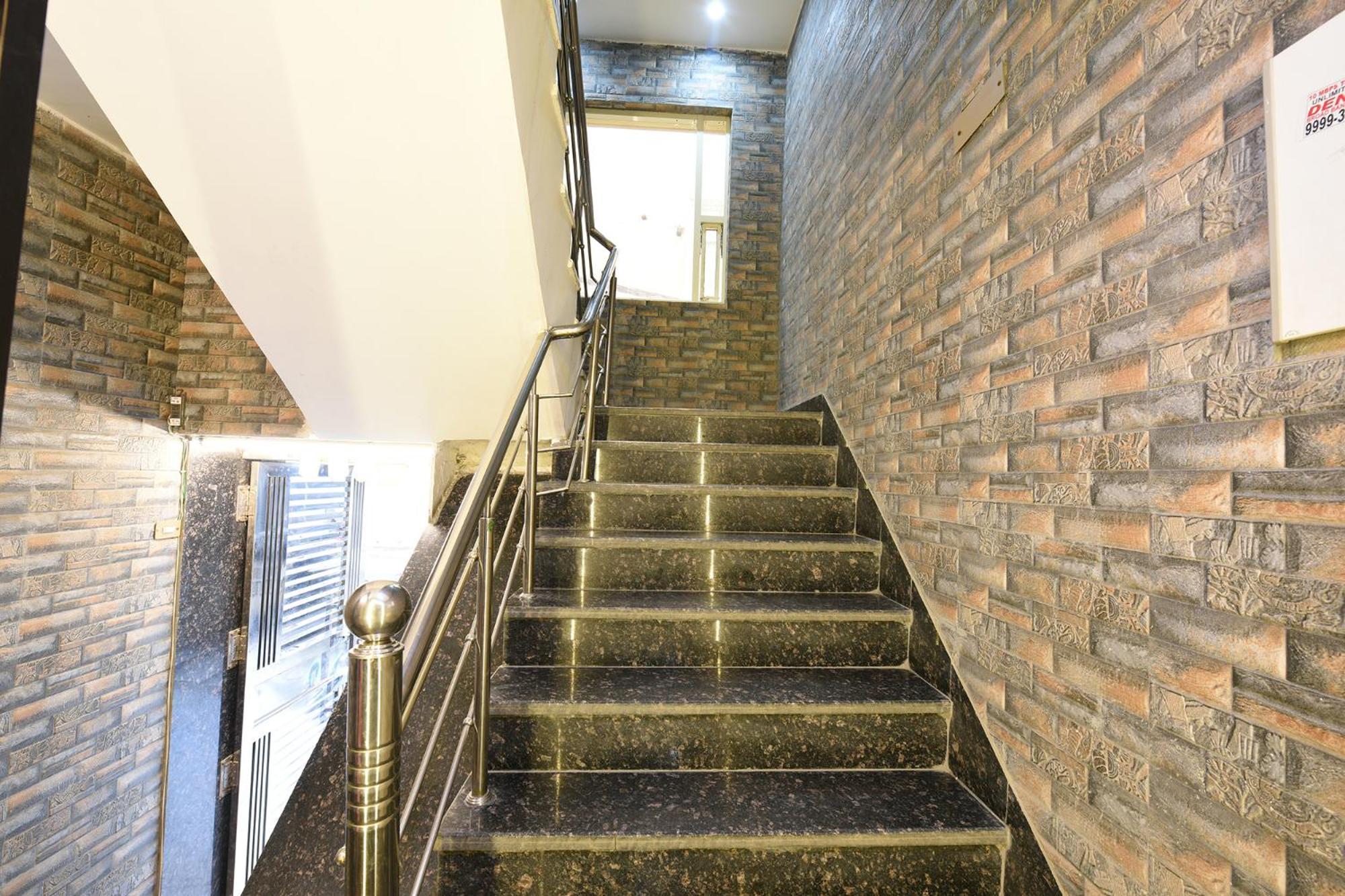 Fabhotel The Royal Residency Yeni Delhi Dış mekan fotoğraf